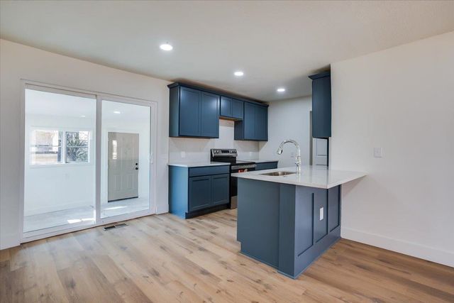 2643 N Meridian Ave, Wichita, KS 67204