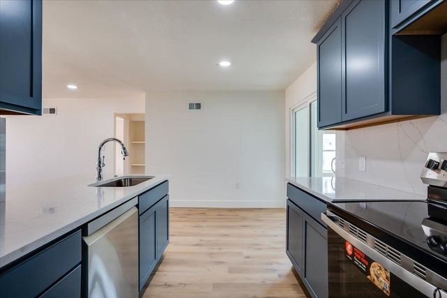 2643 N Meridian Ave, Wichita, KS 67204