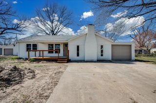 2643 N Meridian Ave, Wichita, KS 67204