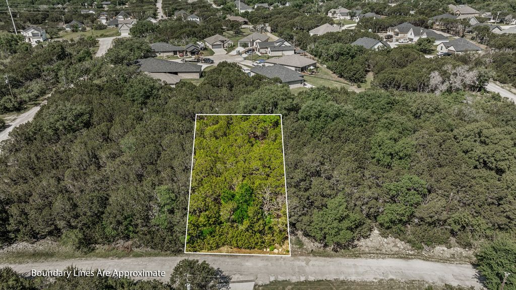 2604 Lakeridge Drive, Granbury, TX 76048