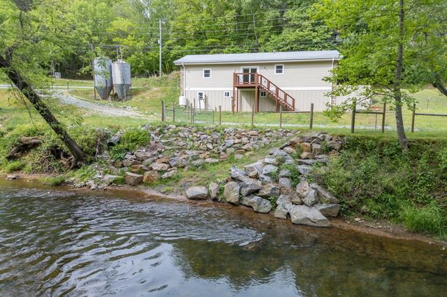 4494 Gainesville Hwy, Blairsville, GA 30512