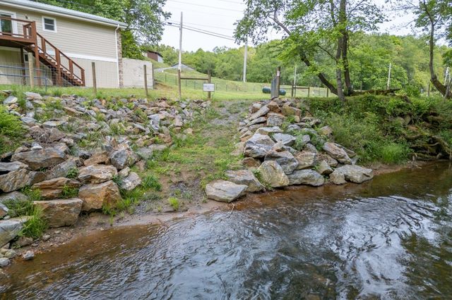 4494 Gainesville Hwy, Blairsville, GA 30512