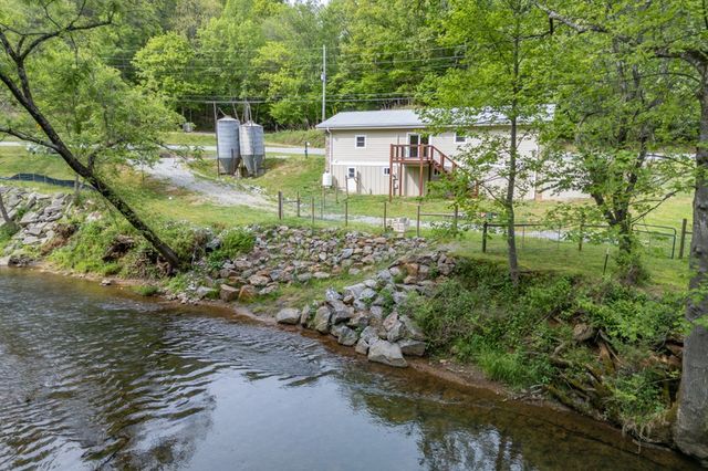 4494 Gainesville Hwy, Blairsville, GA 30512