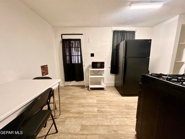 504 Cincinnati Avenue Rear, El Paso, TX 79902
