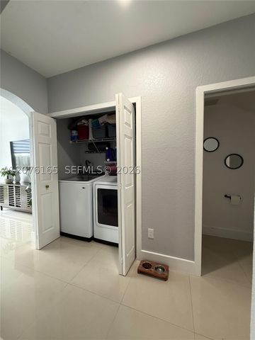 15775 SW 41st St 68, Miramar, FL 33027