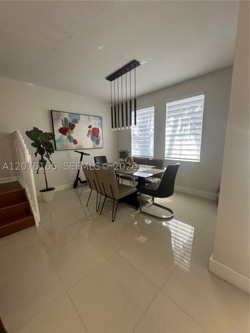 15775 SW 41st St 68, Miramar, FL 33027