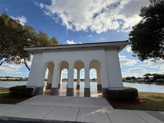 15775 SW 41st St 68, Miramar, FL 33027