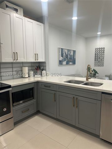 15775 SW 41st St 68, Miramar, FL 33027