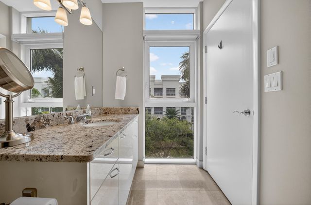 45 Hendricks Isle 403, Fort Lauderdale, FL 33301