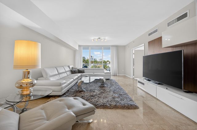45 Hendricks Isle 403, Fort Lauderdale, FL 33301