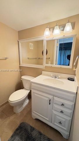1044 Harwood D D, Deerfield Beach, FL 33442