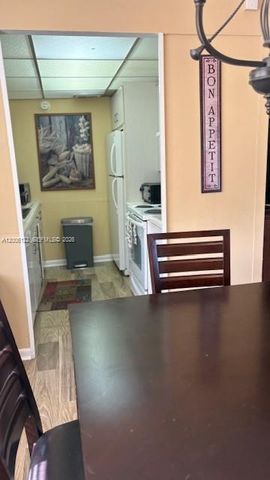 1044 Harwood D D, Deerfield Beach, FL 33442
