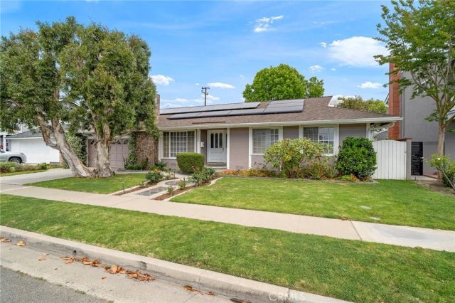 18856 Santa Mariana Street, Fountain Valley, CA 92708