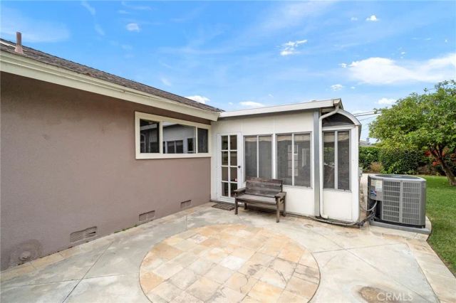18856 Santa Mariana Street, Fountain Valley, CA 92708