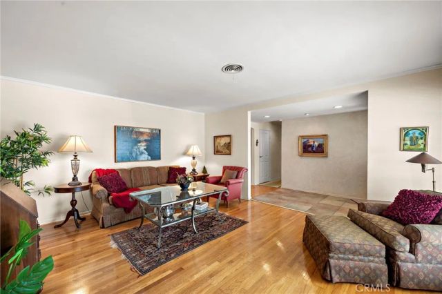 18856 Santa Mariana Street, Fountain Valley, CA 92708