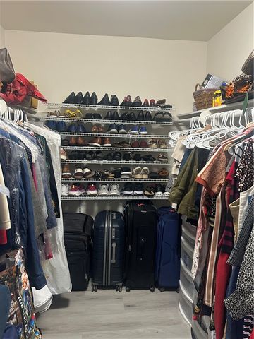 15335 Magnolia 215, Sherman Oaks, CA 91403