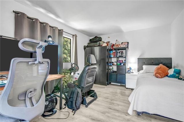 15335 Magnolia 215, Sherman Oaks, CA 91403
