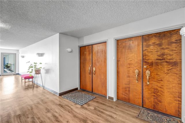 15335 Magnolia 215, Sherman Oaks, CA 91403