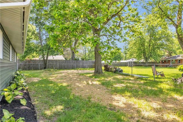1484 Cherrywood Road, Kent, OH 44240