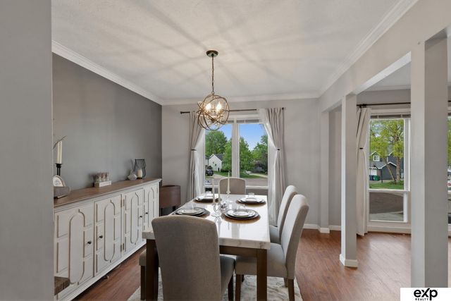 815 Juniper Circle, Papillion, NE 68046