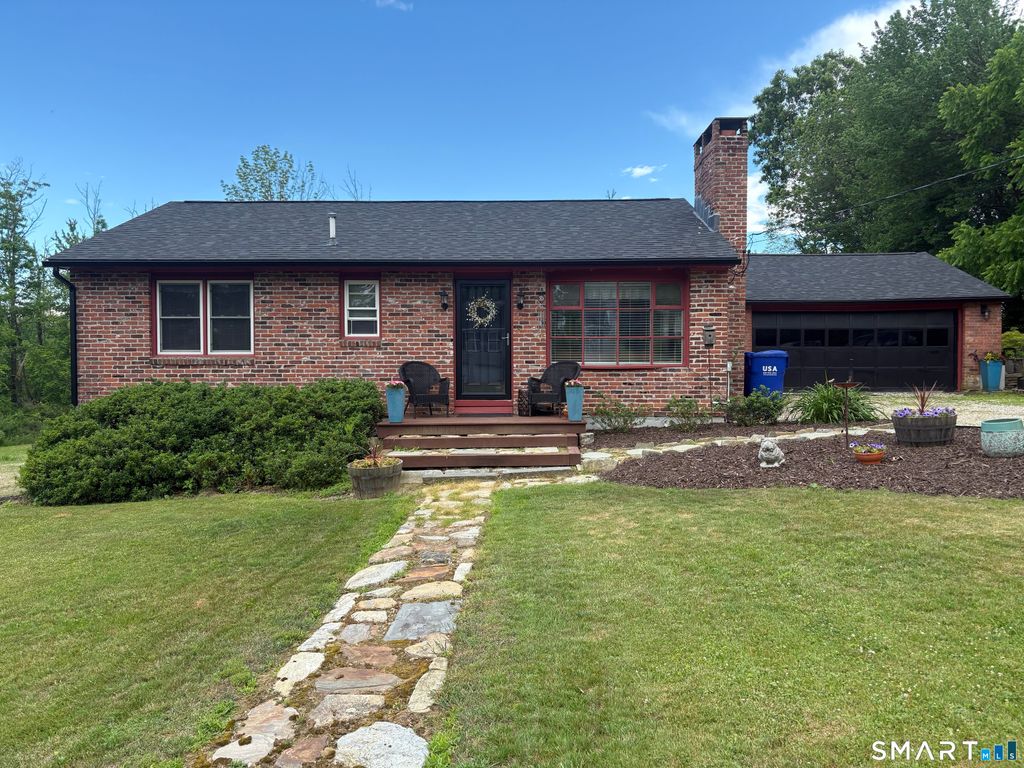 66 Isaiah Smith Lane, Morris, CT 06763