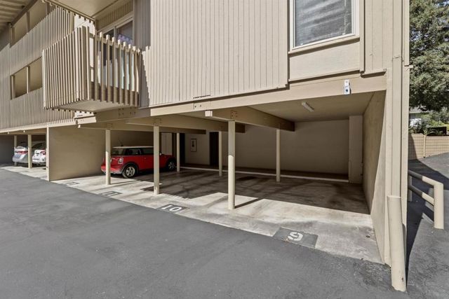 2323 Eastridge Avenue 512, Menlo Park, CA 94025