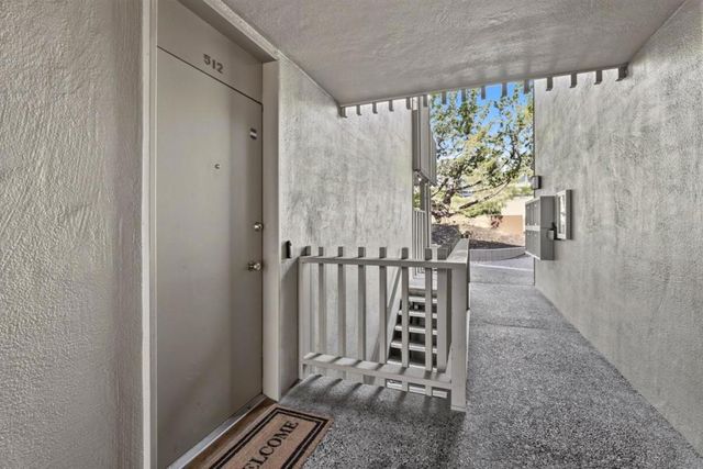 2323 Eastridge Avenue 512, Menlo Park, CA 94025
