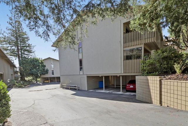 2323 Eastridge Avenue 512, Menlo Park, CA 94025