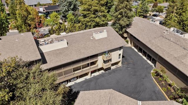 2323 Eastridge Avenue 512, Menlo Park, CA 94025