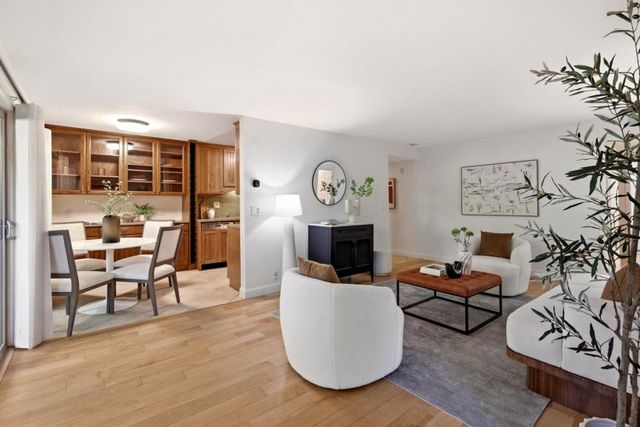 2323 Eastridge Avenue 512, Menlo Park, CA 94025