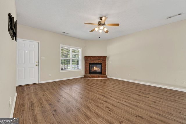 200 Emily Park, Fayetteville, GA 30215