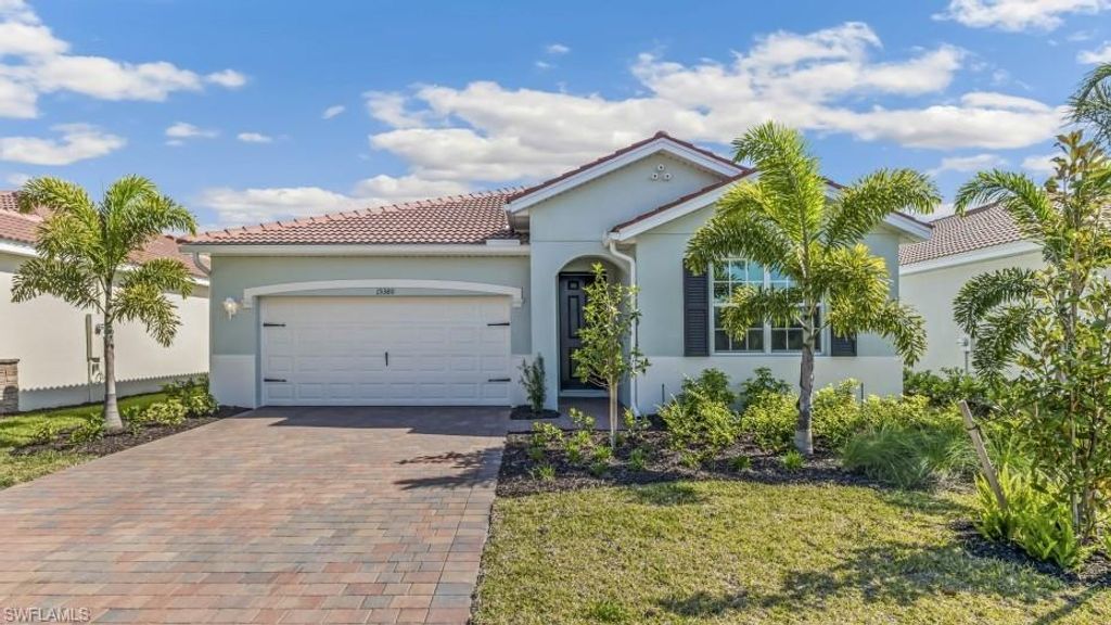 18232 Water Crossing DR, North Fort Myers, FL 33917