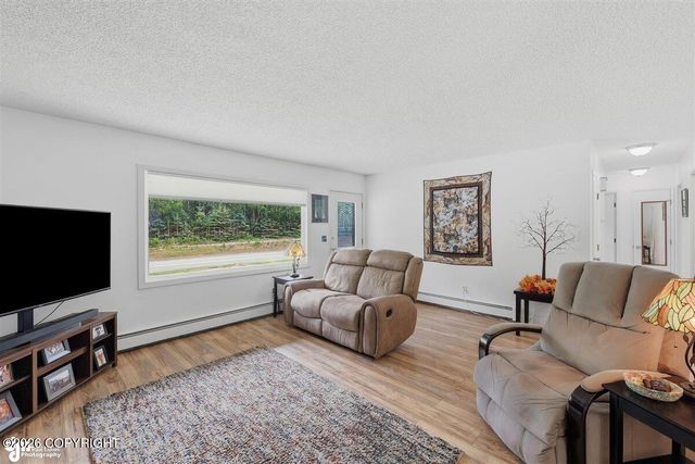 1111 Redoubt Avenue, Kenai, AK 99611