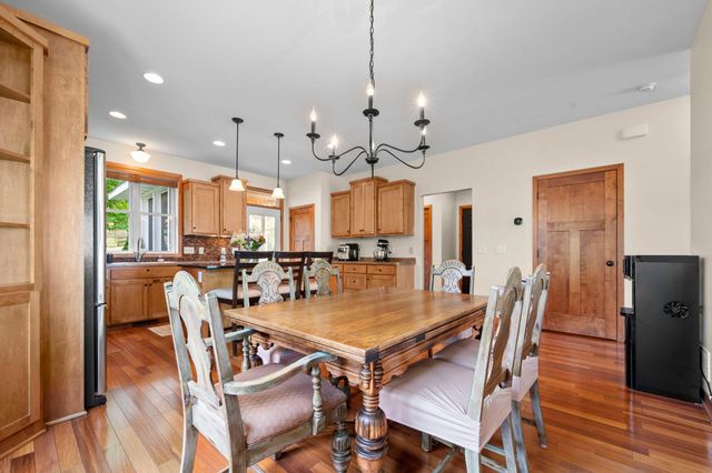 15692 Enfield Avenue N, Hugo, MN 55038