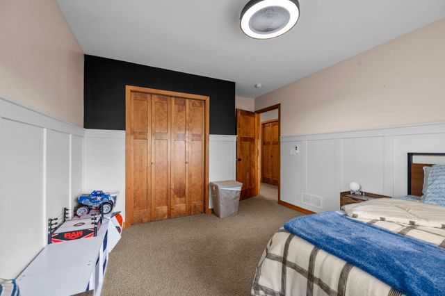 15692 Enfield Avenue N, Hugo, MN 55038