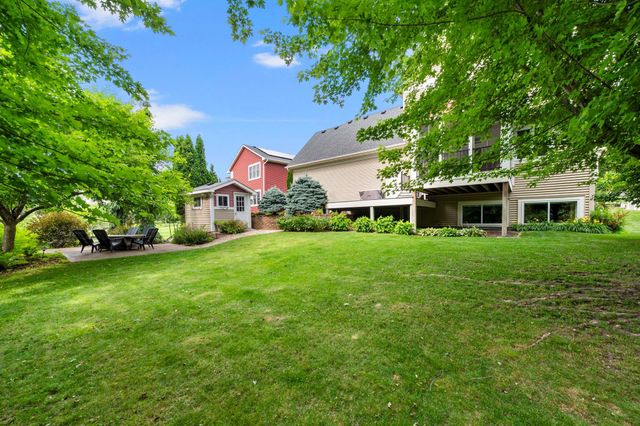 15692 Enfield Avenue N, Hugo, MN 55038
