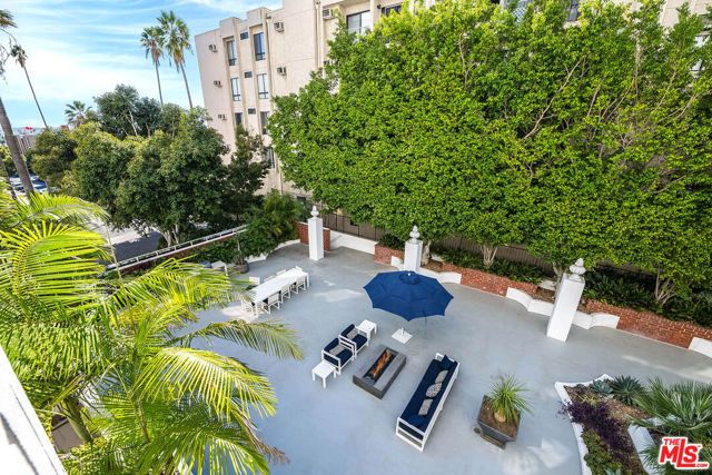 7135 Hollywood Boulevard 305, Los Angeles, CA 90046