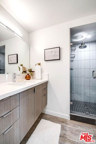 7135 Hollywood Boulevard 305, Los Angeles, CA 90046