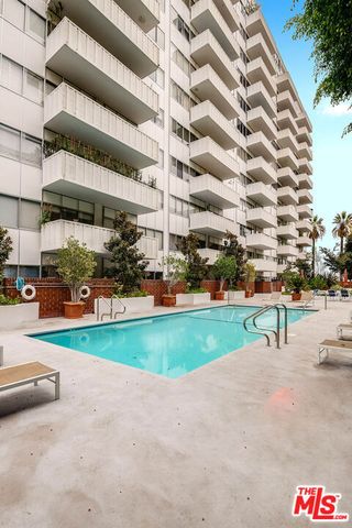 7135 Hollywood Boulevard 305, Los Angeles, CA 90046
