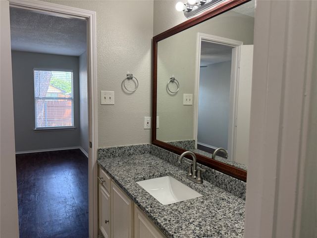10239 Blackjack Oaks Drive, Dallas, TX 75227