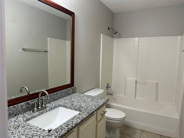 10239 Blackjack Oaks Drive, Dallas, TX 75227