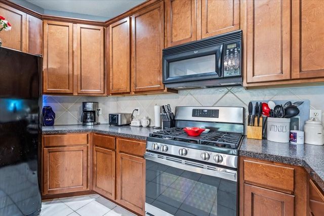6803 Kotlan Court, Magnolia, TX 77354