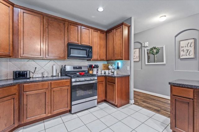 6803 Kotlan Court, Magnolia, TX 77354