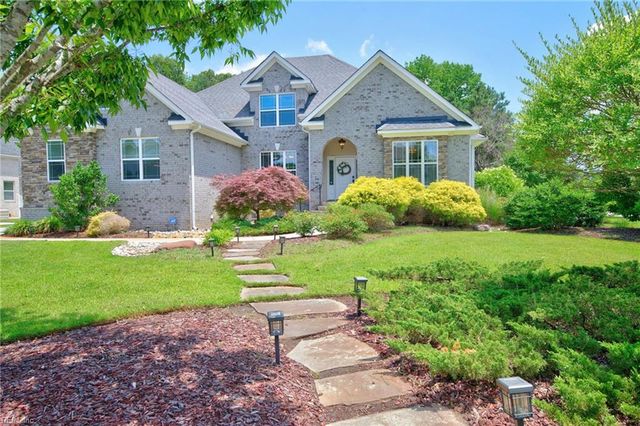 2216 Rio Rancho DR, Virginia Beach, VA 23456