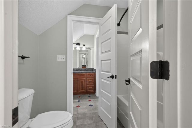 2216 Rio Rancho DR, Virginia Beach, VA 23456