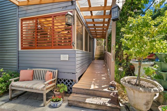 1035 E ROBSON STREET, Tampa, FL 33604