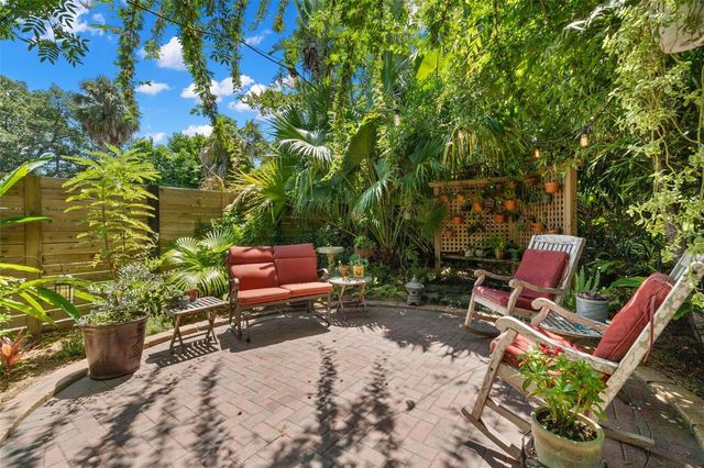 1035 E ROBSON STREET, Tampa, FL 33604