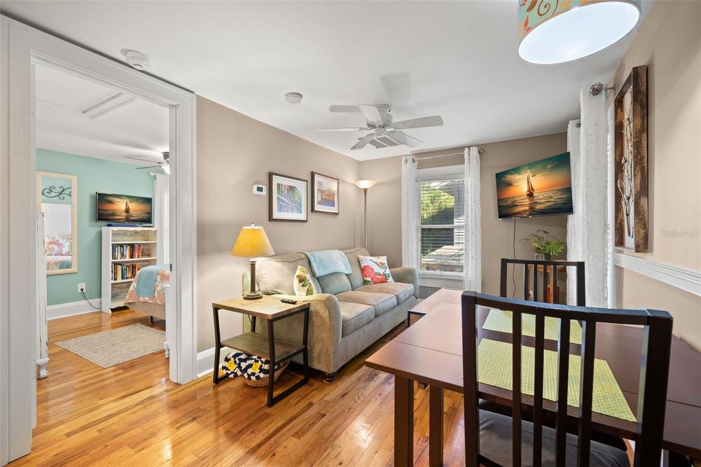 Image 38 of property listing at 1035 E ROBSON STREET, Tampa, FL 33604