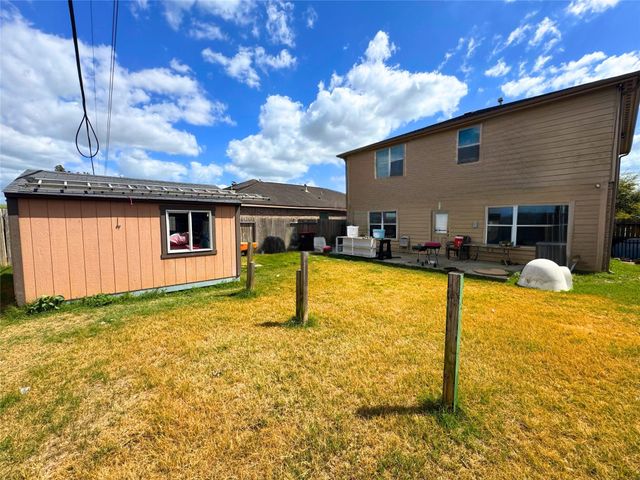 1835 Garnet Breeze Drive, Rosharon, TX 77583