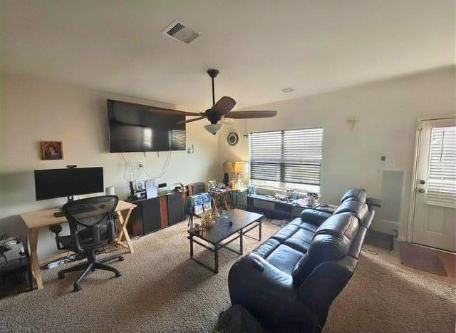 1835 Garnet Breeze Drive, Rosharon, TX 77583